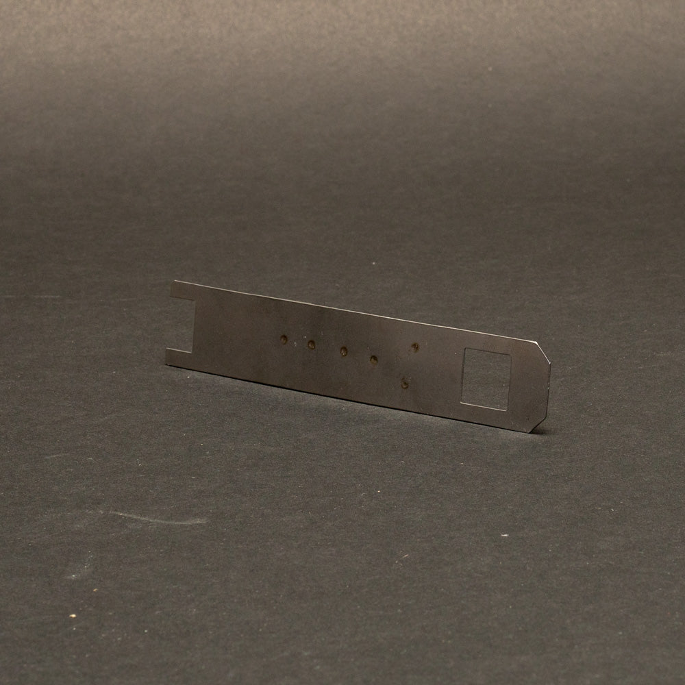 Flat stainless steel plate with cradle