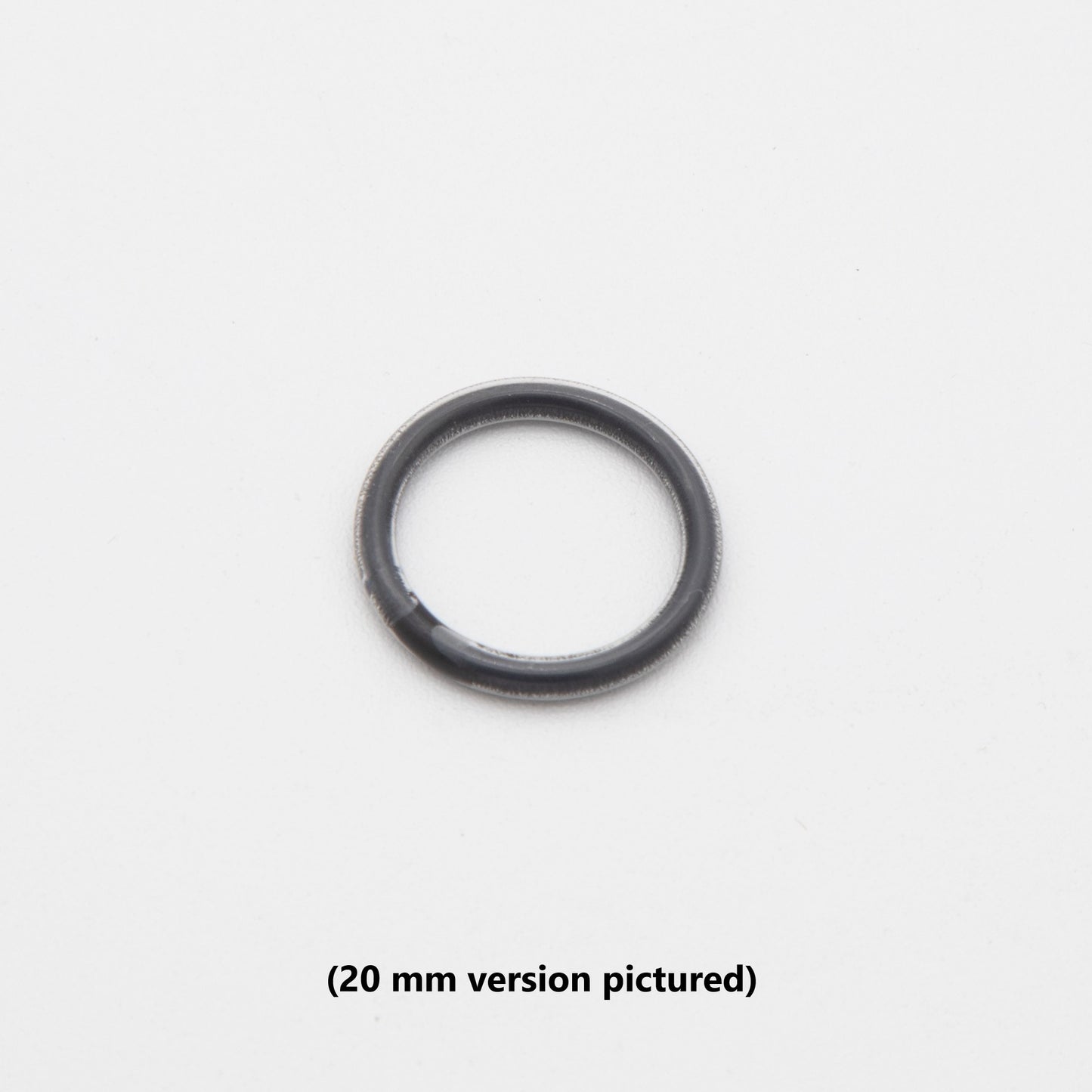 Round black ring