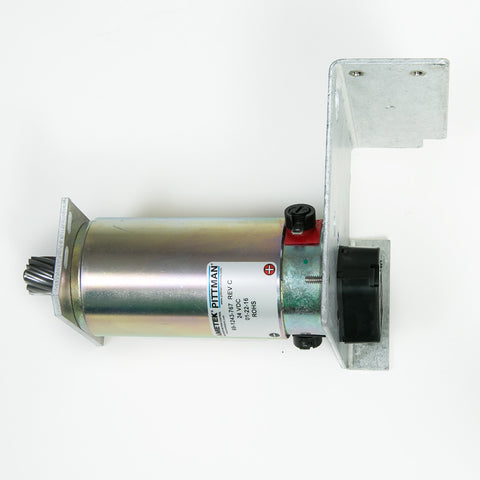 Motor with mount