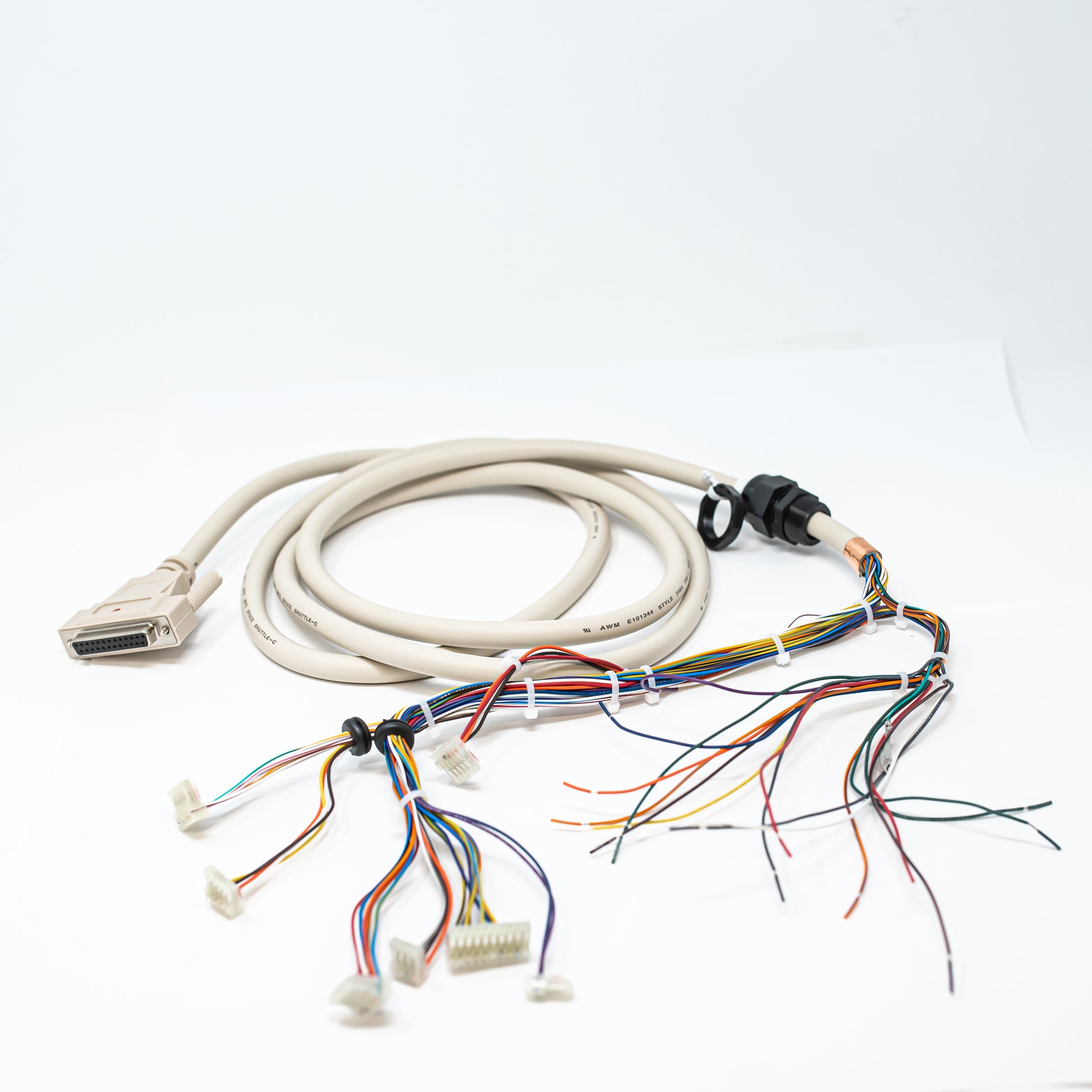 Main harness for pump with integral motor encoder