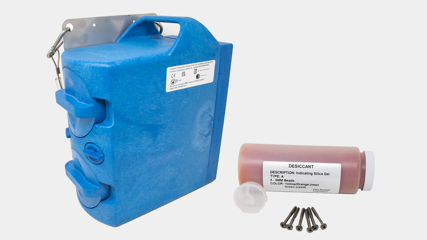 Plastic box with connecting wires, handle, desiccant and screws.