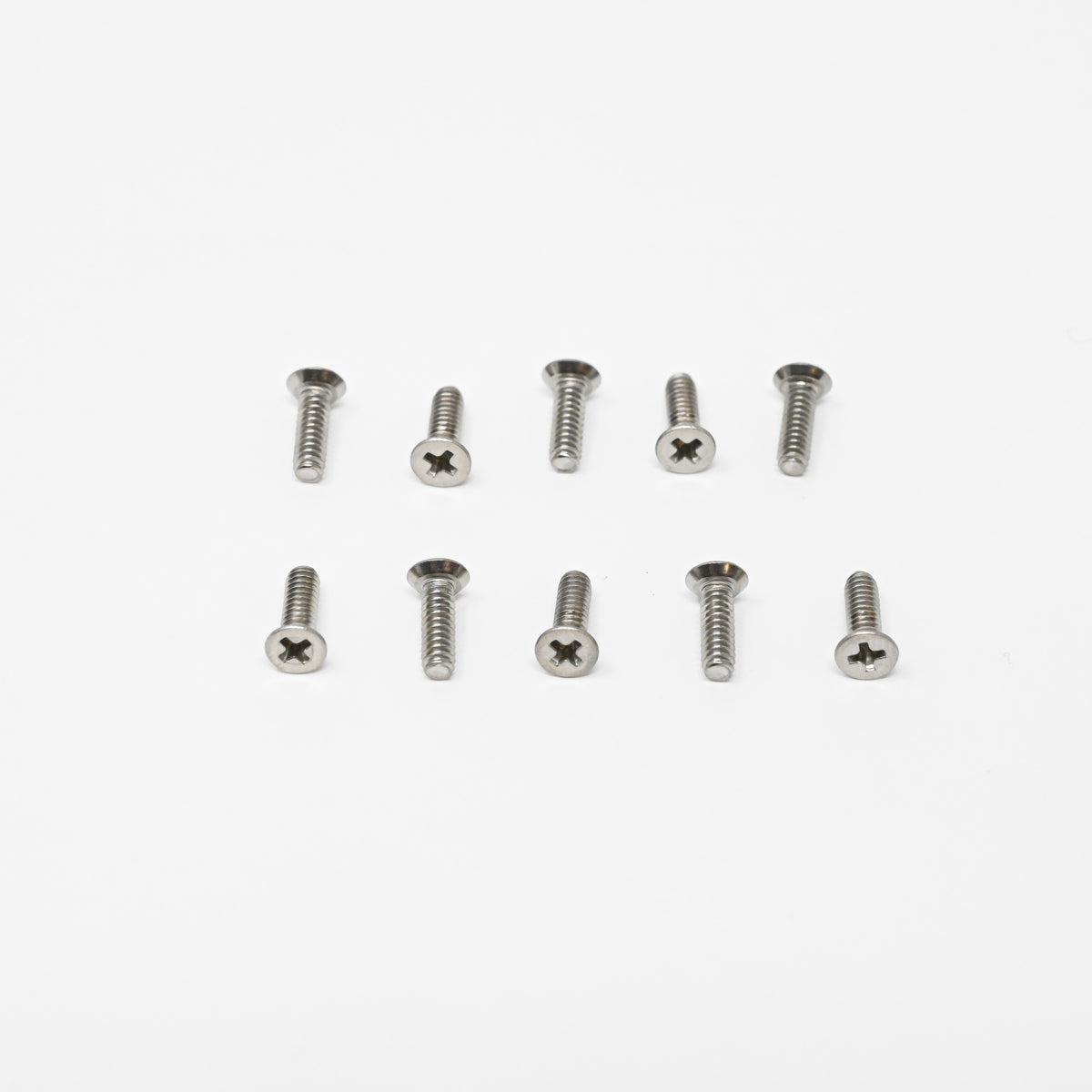 Set of 10 screws.